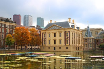 Farbenspiele in Den Haag