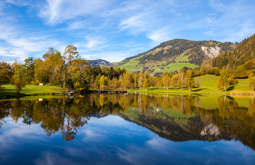 Fototapeta premium Böndlsee in Goldegg im Pongau