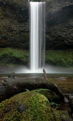 Fototapeta na wymiar Long exposure waterfall 