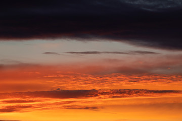 Fototapeta premium Vibrant red sunset caused by bushfire smoke in the blue mountains in australia