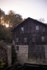 Fototapeta na wymiar Mill in Autumn