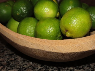 Set with multiple lemons in one plane