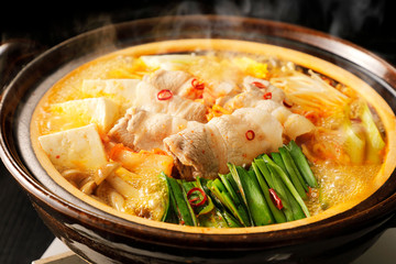 キムチ鍋 　KIMCHI hot pot on black background