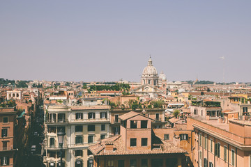 Fototapeta na wymiar Panoramic view of city Rome with old houses from the Spanish ste
