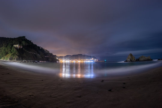 Ondarroa y Saturraran de noche