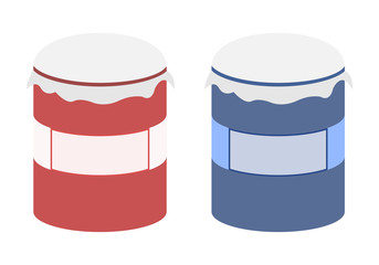 Tarros de cristal de mermelada sobre fondo blanco.