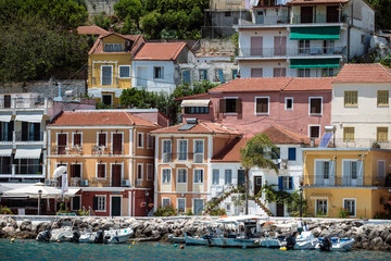 houses parga greece