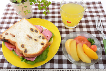 ヘルシーな朝食