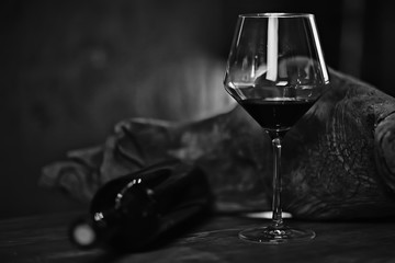concept alcohol glass / beautiful glass, wine restaurant tasting aged wine