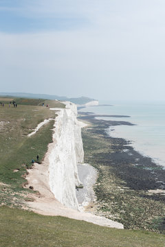white chalk cliffs of dover