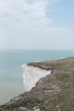 white chalk cliffs of dover