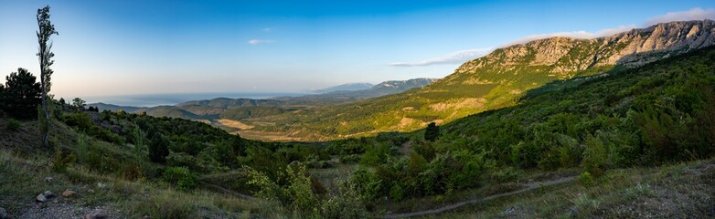 Obraz premium Wide panorama of the valley in Mountains of Crimea, Travel during Summer