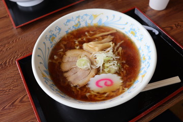 昔ながらの醤油ラーメン