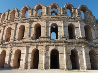 Obraz premium The amphitheatre in Tunisia