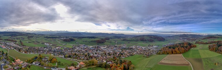 Fototapeta na wymiar Panorama von Worb, Bern, Schweiz