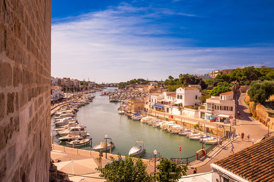 Hafen von Ciutadella auf der Insel Menorca in Spanien