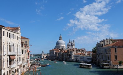 Fototapeta na wymiar Venice Canal Grande foreshortening