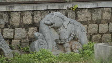 statue of elephant