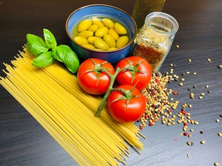 Spaghetti with vegetables from above
