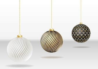 Set of three evening balls.