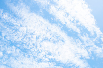 Fototapeta na wymiar Blue sky with natural white clouds - Image