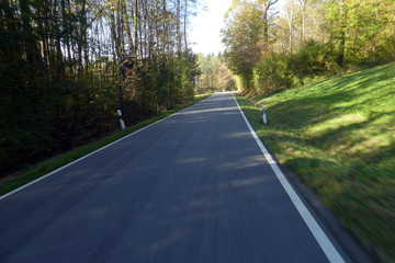 Staatsstraße 2421 von Stierhöfstetten nach Greuth