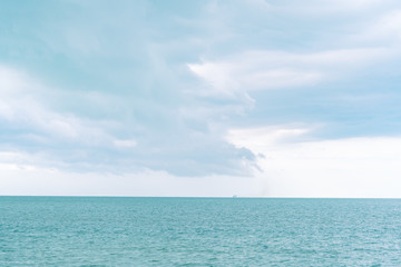 Fototapeta premium Blue sea and sky