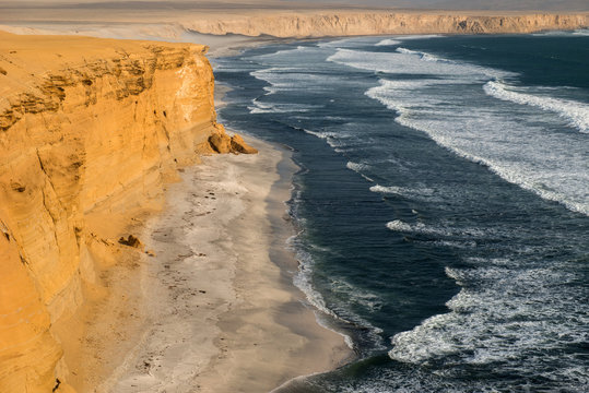 Paracas National Reserve, Per&ugrave;