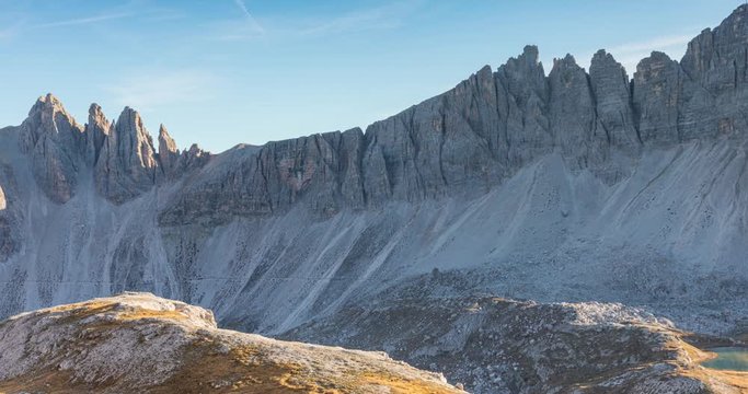 Time lapse panoramique sur le parc naturel des Tre Cime di Lavaredo