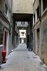 Fototapeta na wymiar Side Streets in Venice