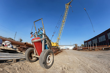 Cart with cylinders of liquefied gas for metal cutting