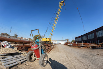 Cart with cylinders of liquefied gas for metal cutting