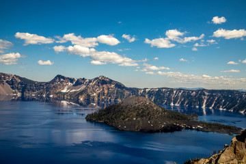 Naklejka premium Crater Lake National Park Oregon summer road trip