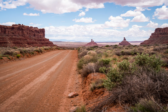 Road to Valley of the Gods