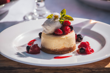 Cheesecake with Berries