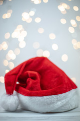 Świąteczna czapka mikołaja © andsko