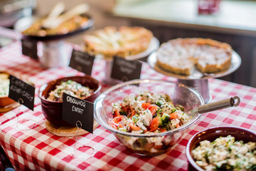 catering food