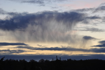 Regenschleier am Abend