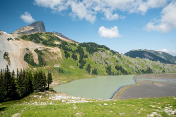 Fototapeta na wymiar Idyllic landscape of Garibaldi lakes