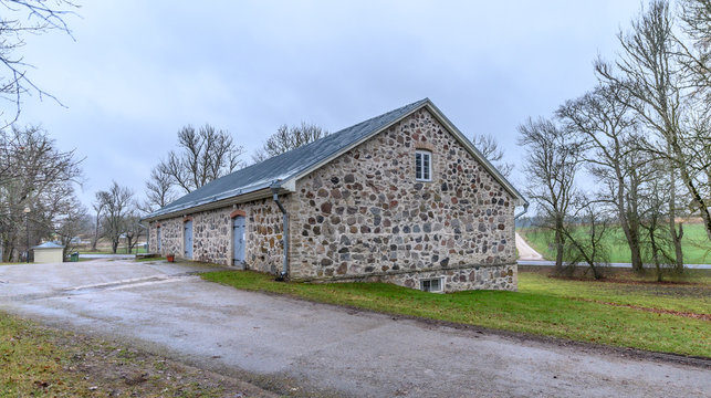 albu manor estonia