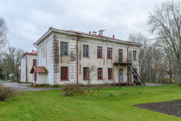 Fototapeta na wymiar paunküla manor estonia