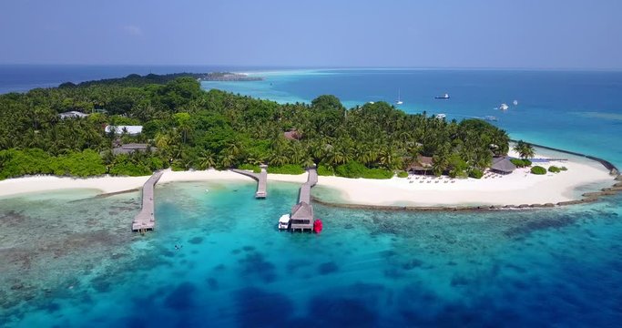 Best vacation location for young and senior couples offering great food, wonderful tours and water sports in Bora bora