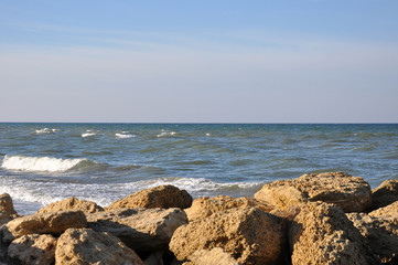 Fototapeta na wymiar sea and rocks