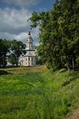 Православный храм в городе Углич.
