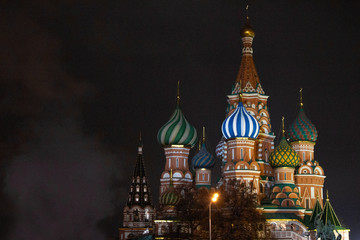 Obraz premium st basils cathedral at night moscow russia