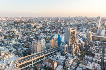 東京都世田谷区三軒茶屋から見る東京の夕景
