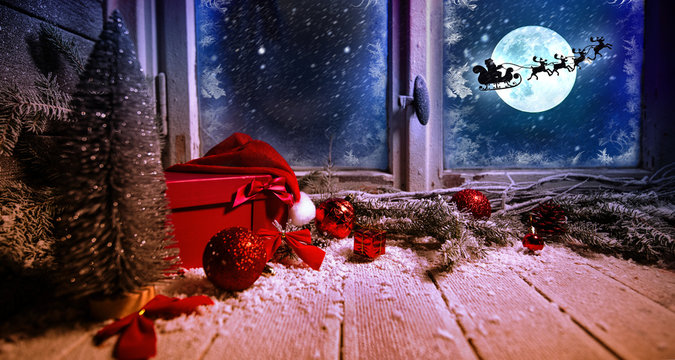 Winter Window With Snow And Ice Christmas Decoration Gifts