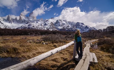 Crédence de cuisine en verre imprimé Fitz Roy Enjoying the Patagonian landscape