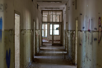 Fototapeta na wymiar interior of an abandoned old building mental hospital