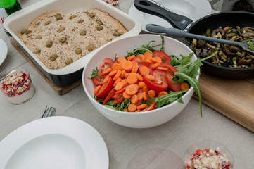 Halbfertiger Salat